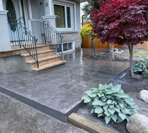 stamped concrete walkway